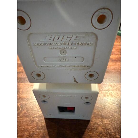 Bose AM5 Acoustimass Swiveling Cube Speaker – White - tested and works - Picture 8 of 9